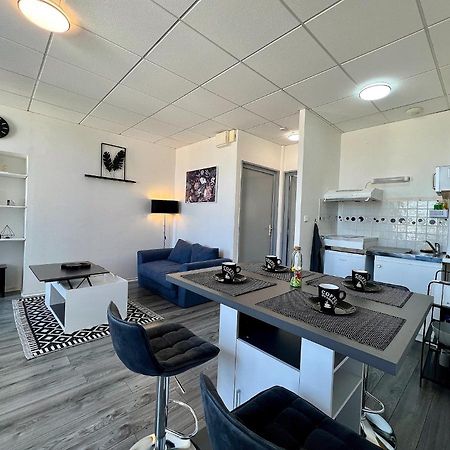 Apartament Le Myvi - Wifi - Hyper Centre Cognac Zewnętrze zdjęcie