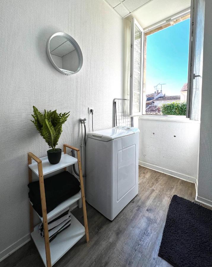 Apartament Le Myvi - Wifi - Hyper Centre Cognac Zewnętrze zdjęcie