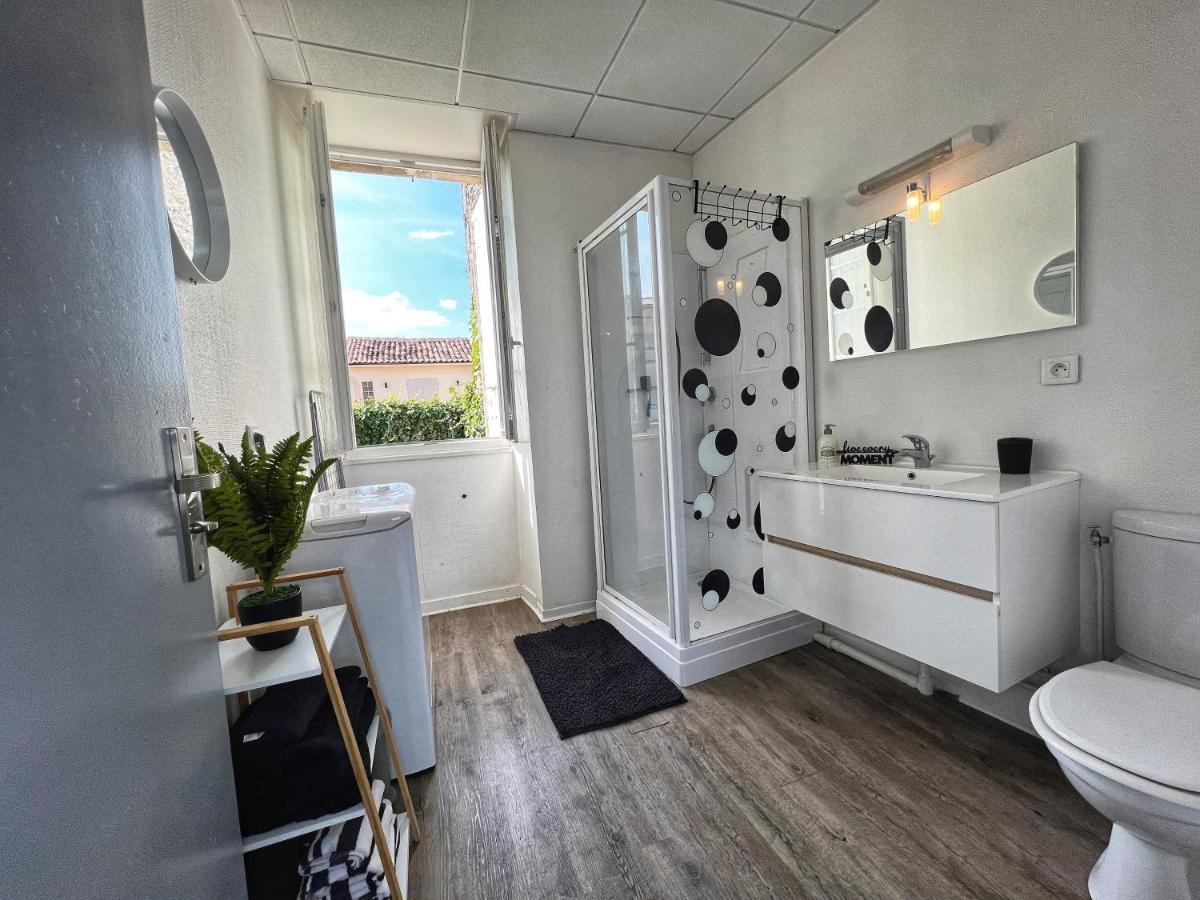 Apartament Le Myvi - Wifi - Hyper Centre Cognac Zewnętrze zdjęcie